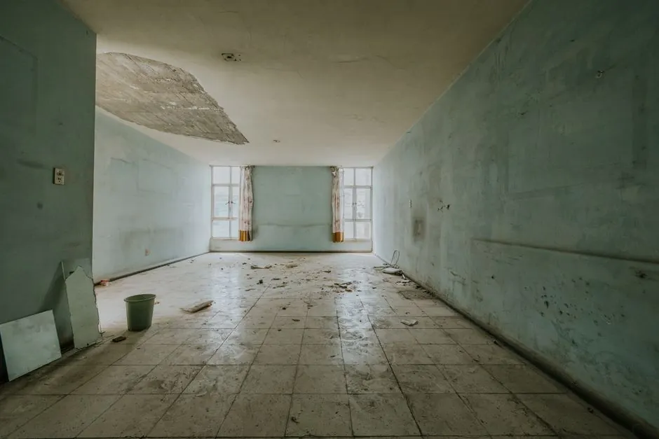 How to identify water damage in your home